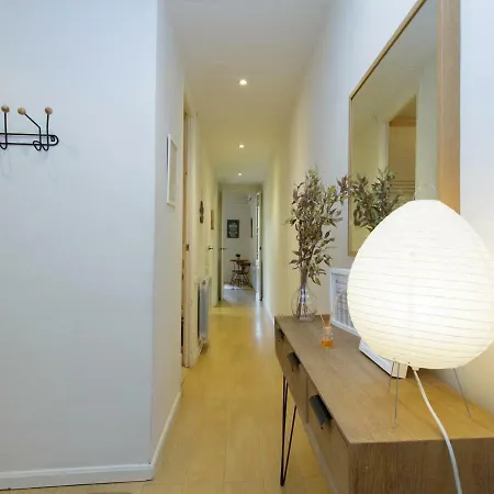 Monumental Eixample Terrace Apartment Barcelona